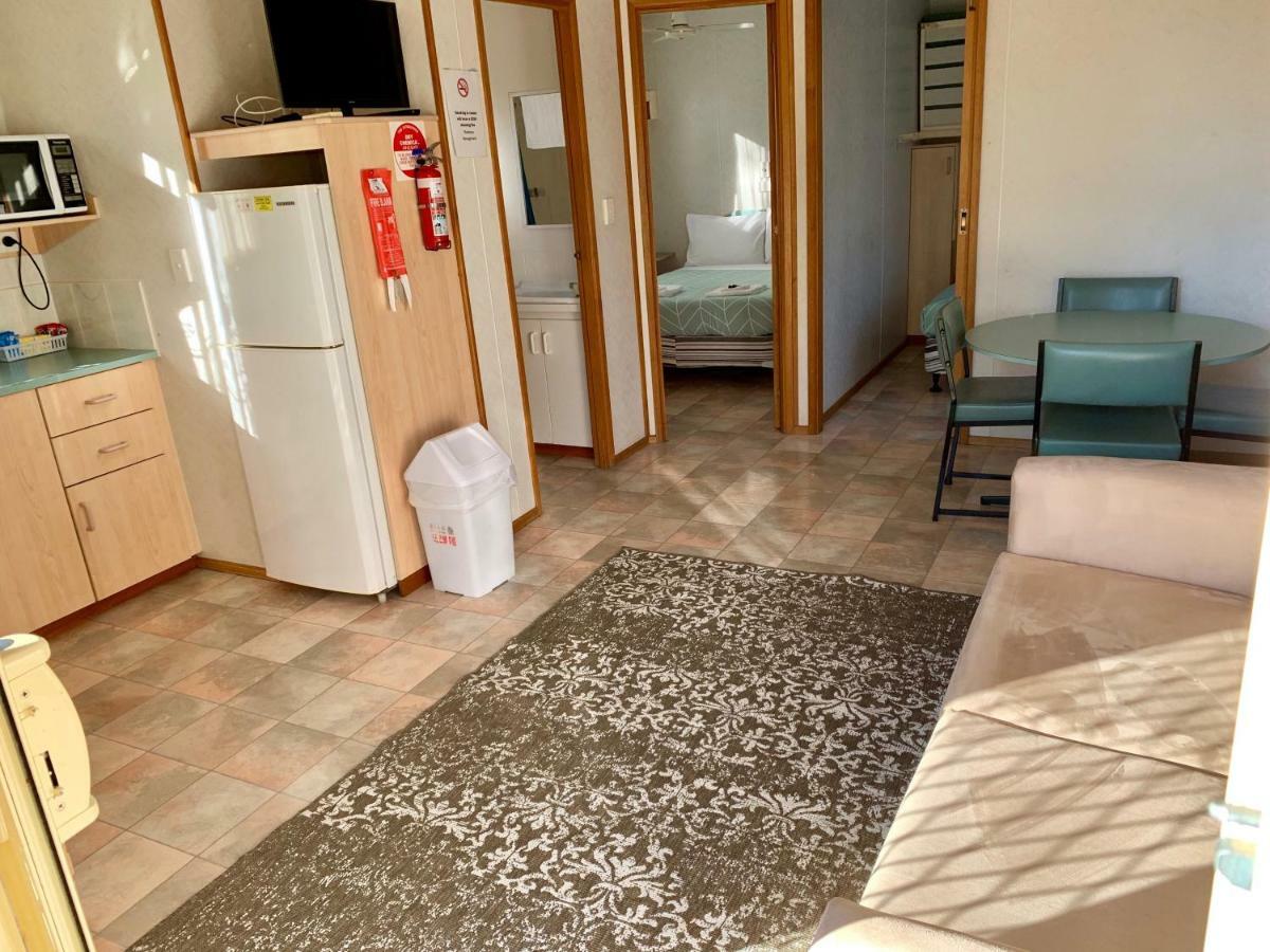 Tatura Cabin & Caravan Park Εξωτερικό φωτογραφία