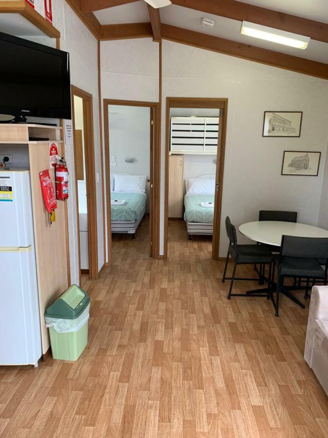 Tatura Cabin & Caravan Park Εξωτερικό φωτογραφία